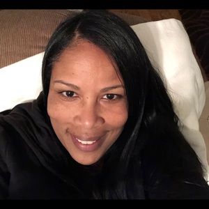 Meet your Posher, Sheila